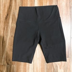 Lululemon Wunder Under Short 10”